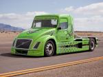 Volvo VNL Mean Green Hybrid 2010 года
